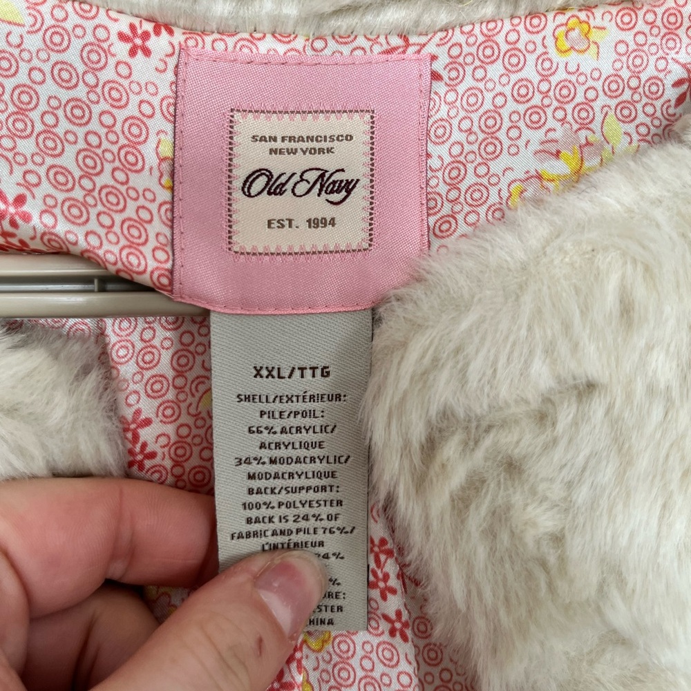 Old Navy Women's Plush Teddy Jacket in Tan - Picture 4 of 7